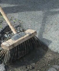 Preparing hole for coldmix